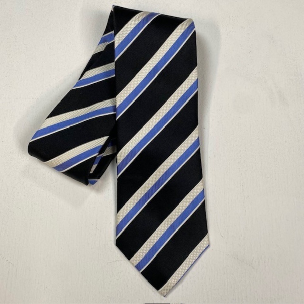 Donald J‎ Trump Signature Collection Silk Necktie Black Blue White Striped Tie